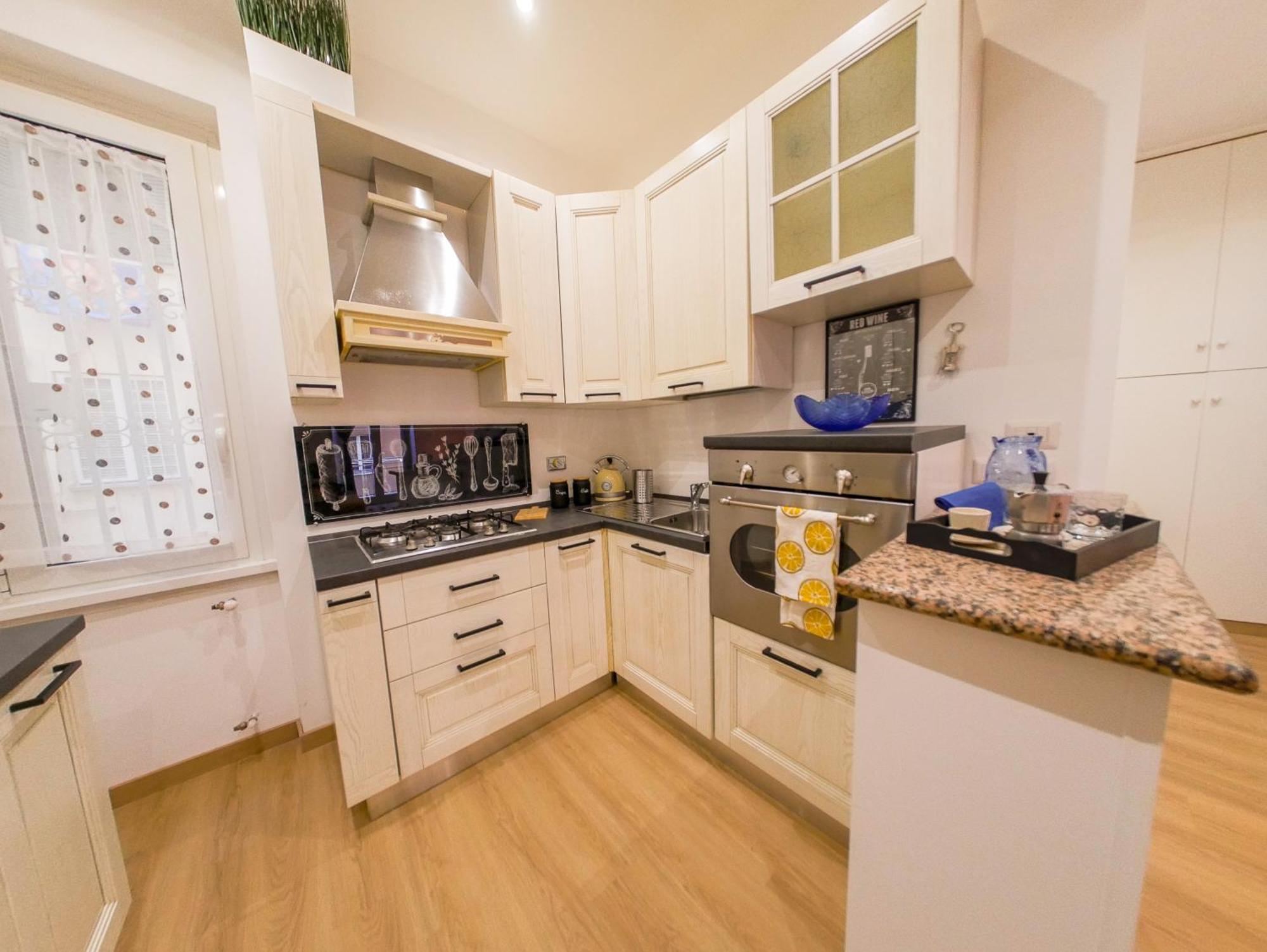 Chic Modern 2-Bedroom Near Metro Róma Kültér fotó